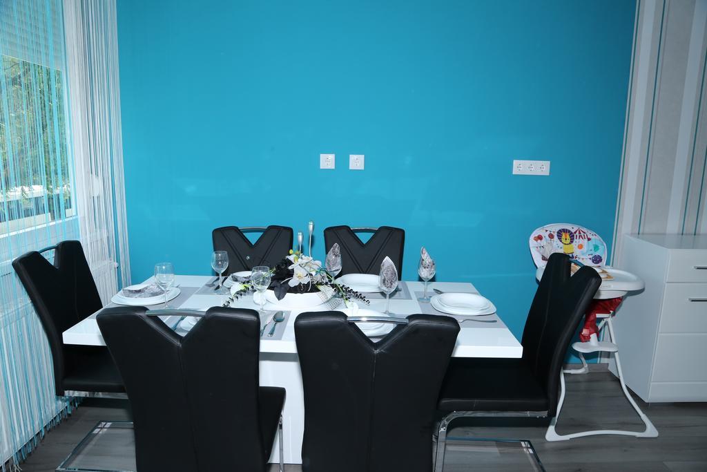 Szofi Apartman Hajdúszoboszló 外观 照片